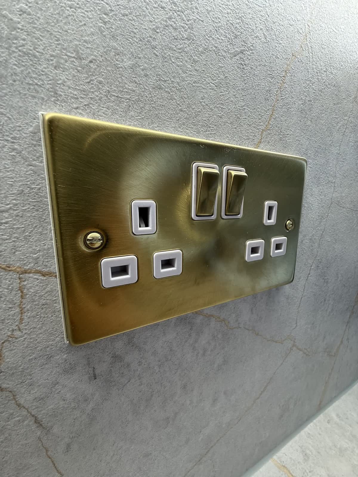Brass sockets with USB